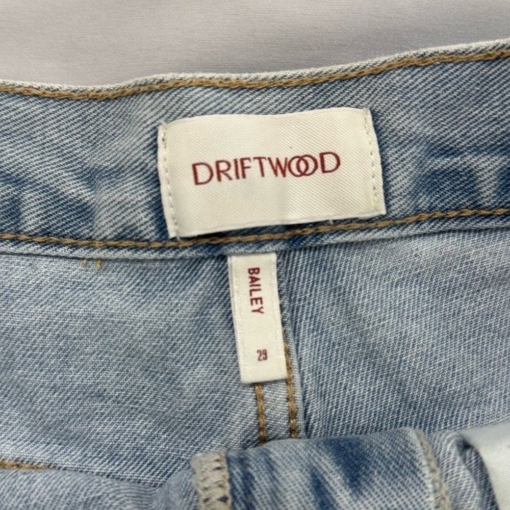 Driftwood Bailey Floral Embroidered Shorts size 29 - Picture 4 of 9